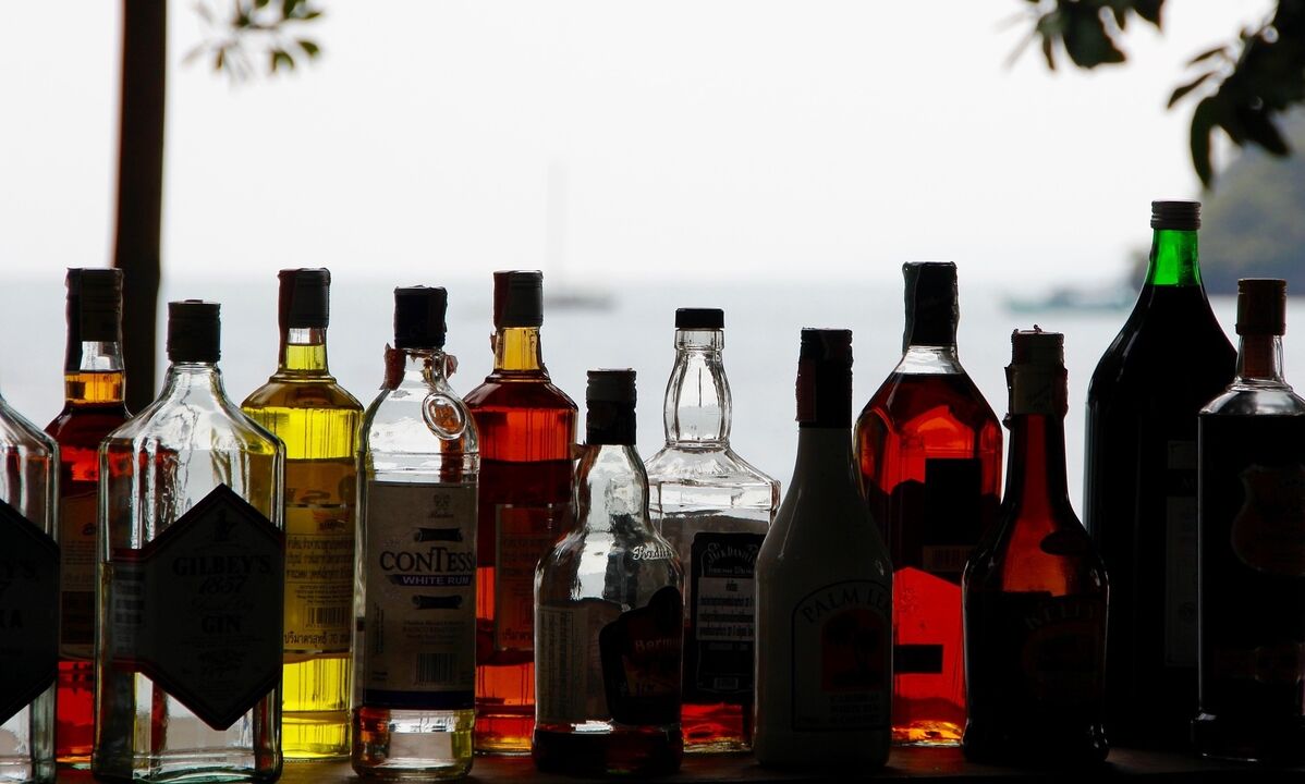 bevande alcoliche come causa di scarsa potenza dopo 60